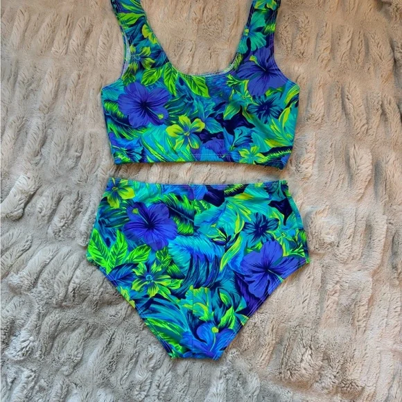 iHeartRaves Floral Set - Blue and Green - Picture 2 of 2